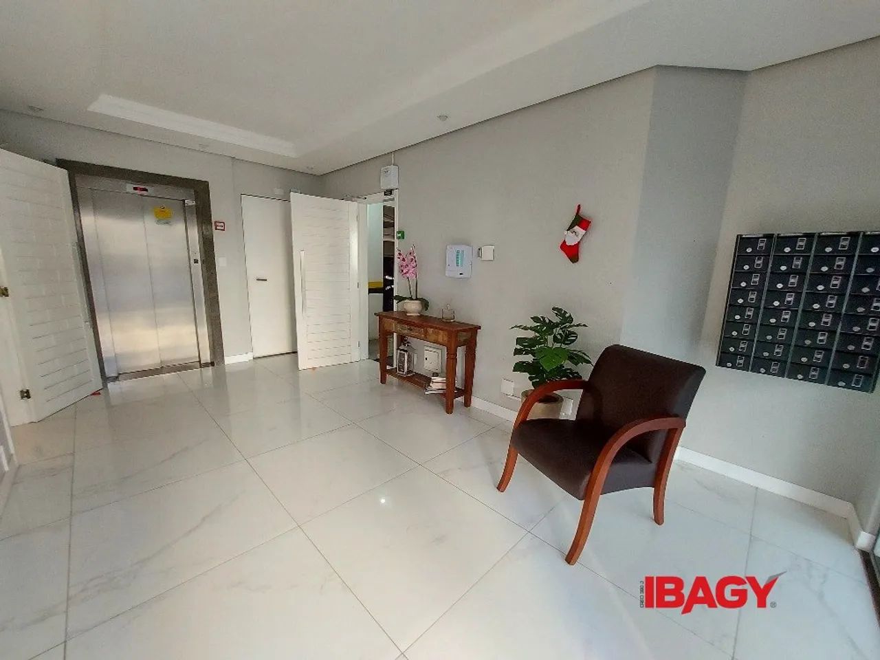 Excelente Apartamento 2 dormitório(s) em Itacorubi - Florianópolis - Foto 3