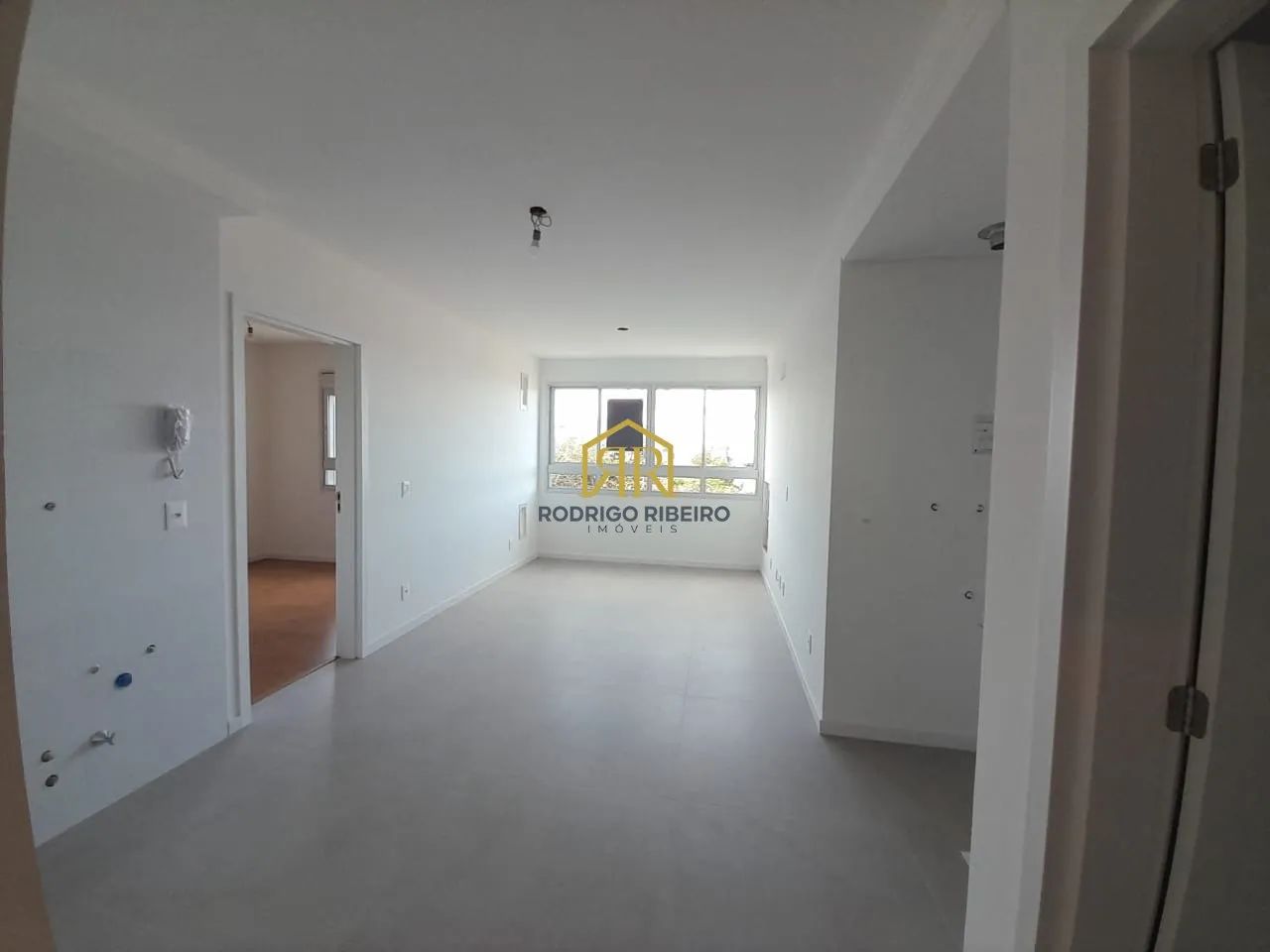 Apto novo de 01 Dormitório, sala ampla e 01 vaga - Foto 2