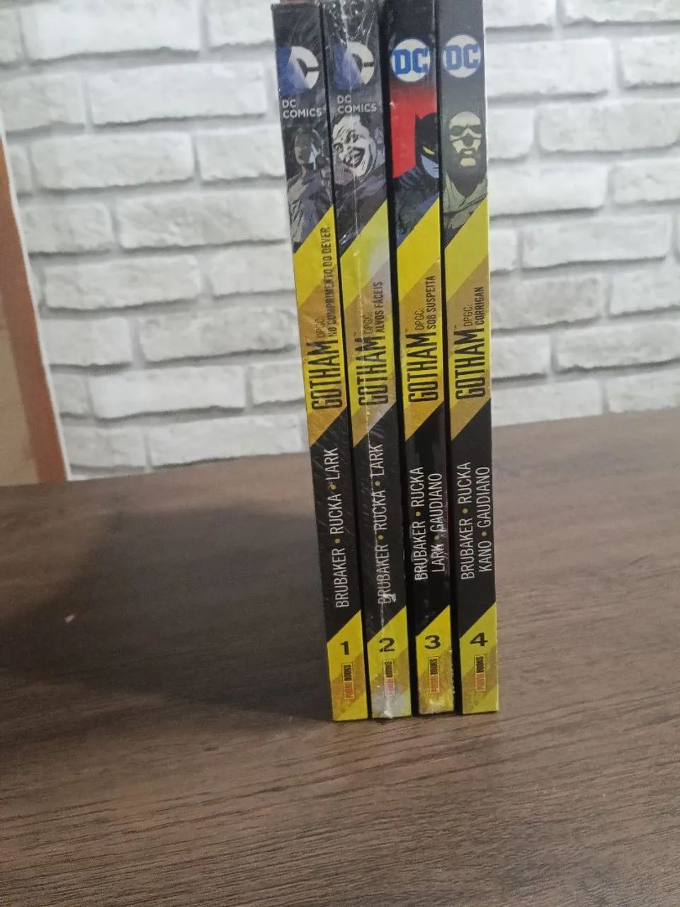 Gotham DPGC VOL 1- 4 COMPLETO - Foto 2