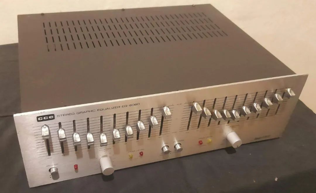 Equalizador CCE Studio 6060. - Foto 2