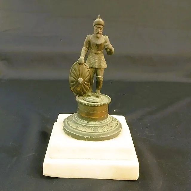 Grande Escultura bronze maciço cinzelado Guerreiro Samurai Japão Meados Século XX - Foto 4