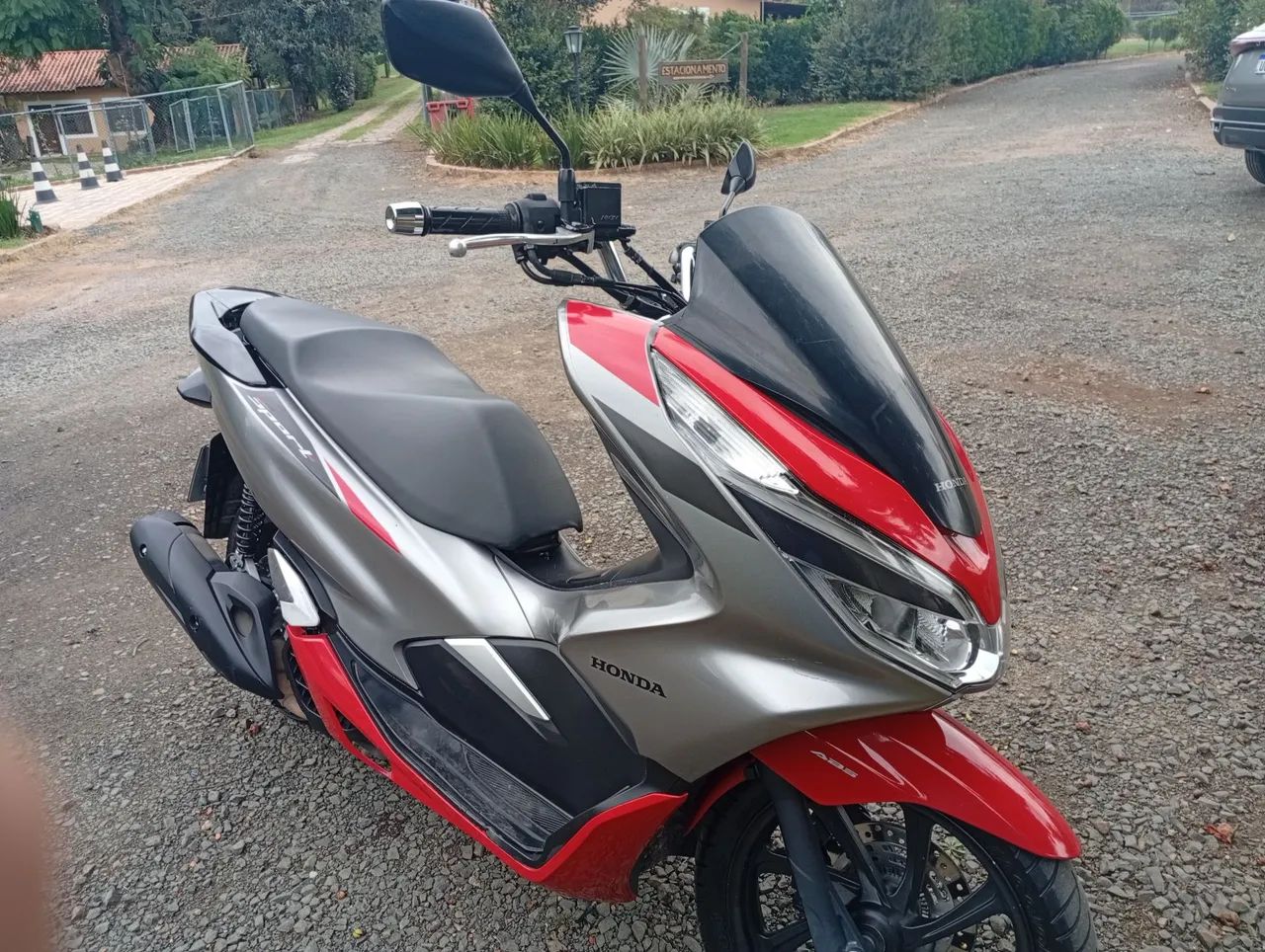  Vendo pcx sport 