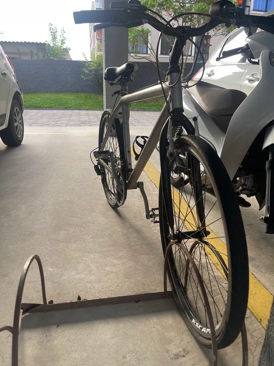 Bicicleta de alumínio  - Foto 4