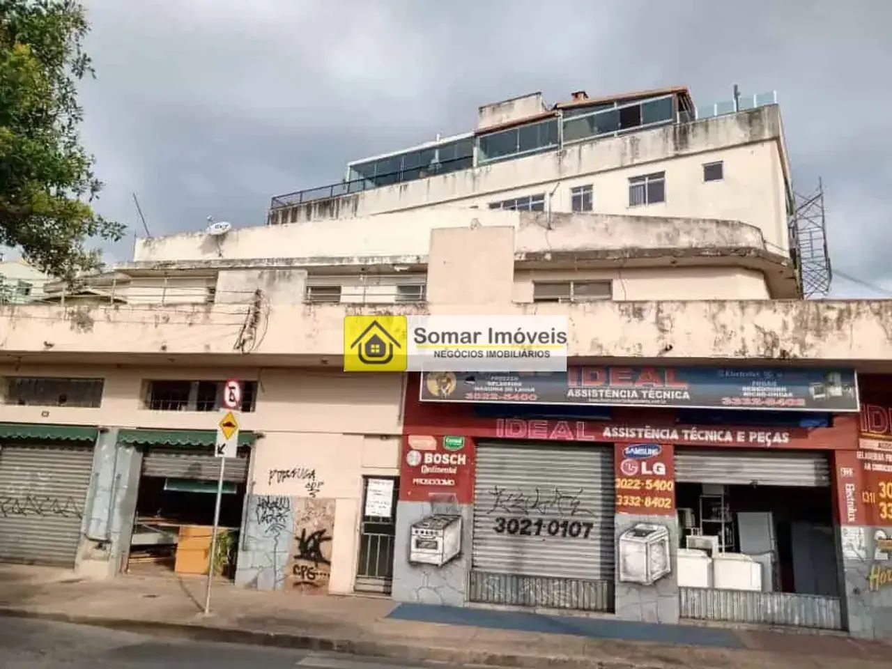 Prédio Comercial com 600m² - venda no bairro Salgado Filho