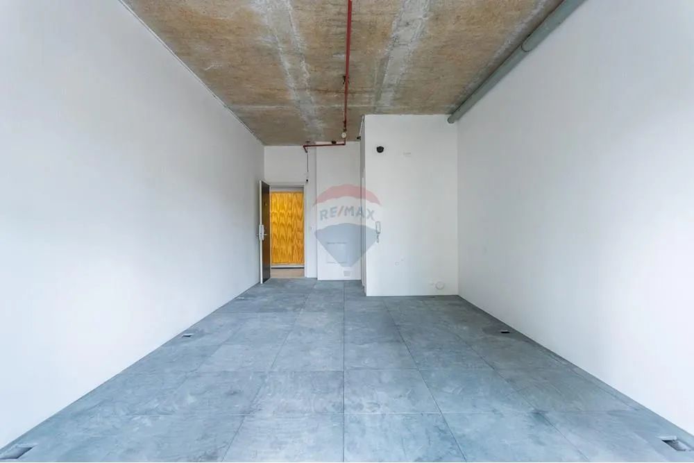Conjunto Comercial novo, bem localizado na Barra Funda, cm 32mts, 1 vaga com sacada e vist - Foto 5