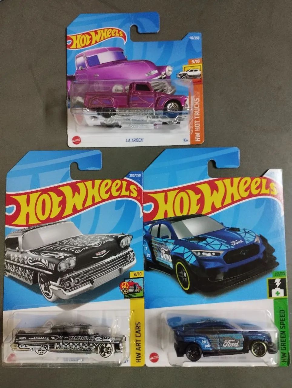 Hot wheels,trio 
