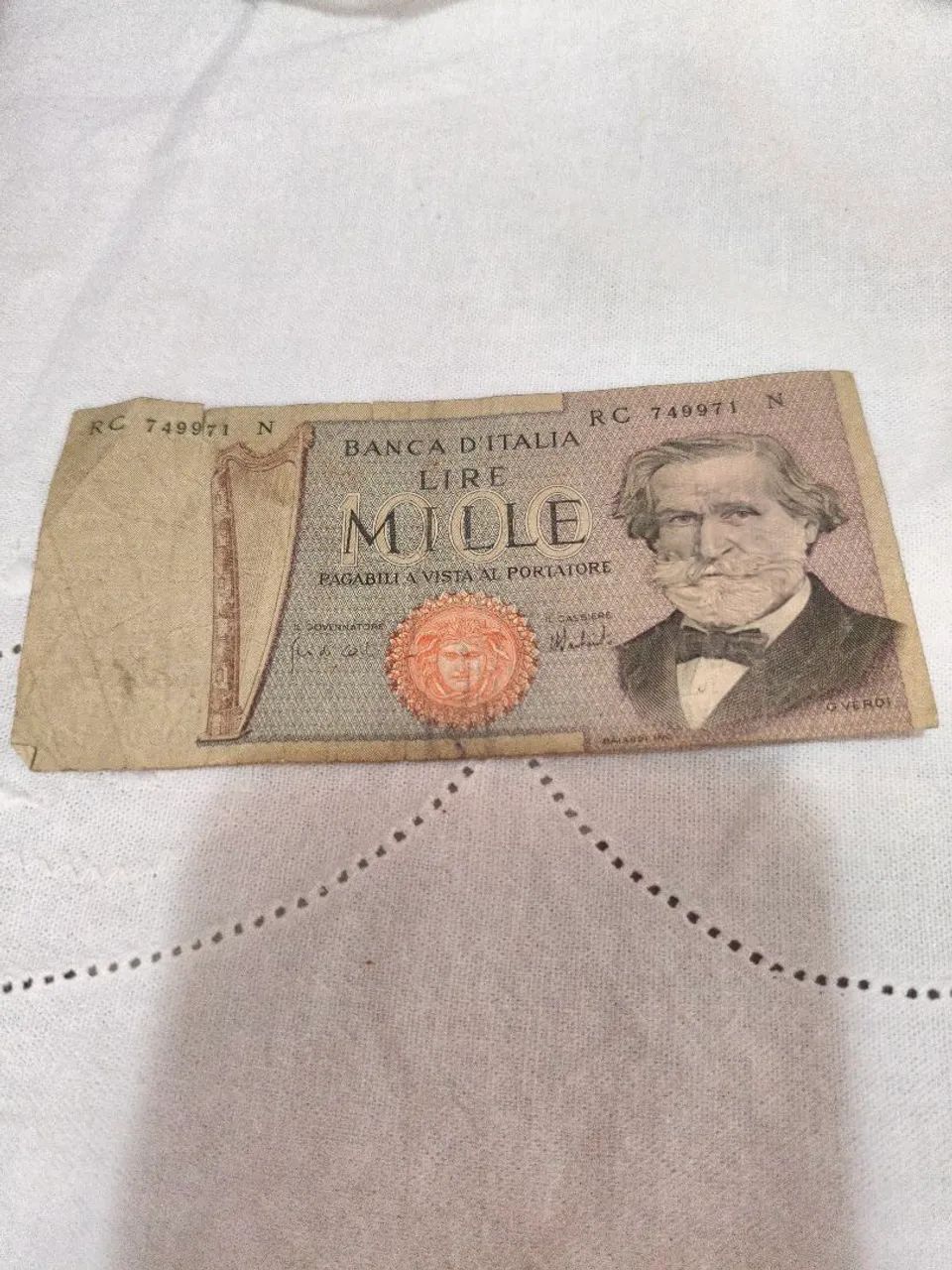 cédula histórica e original de 1.000 Liras