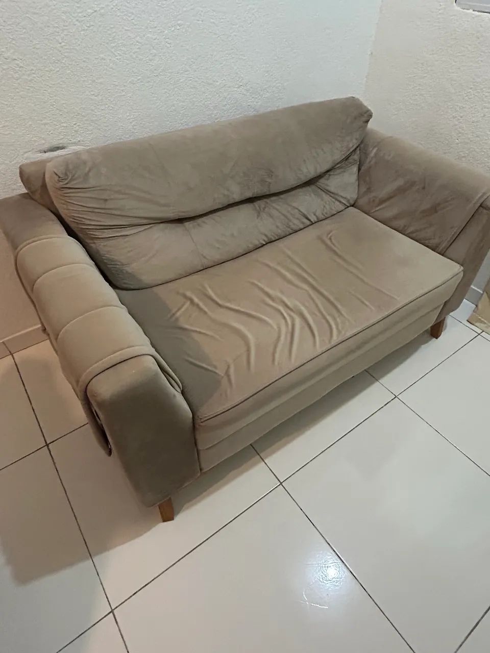 Sofá 2 lugares veludo  - Foto 4