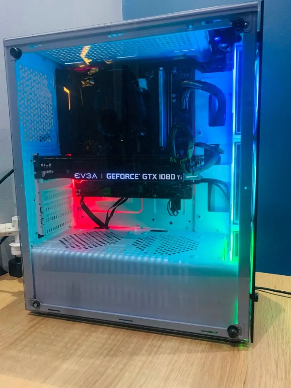 PC/COMPUTADOR GAMER (RODA TUDO)