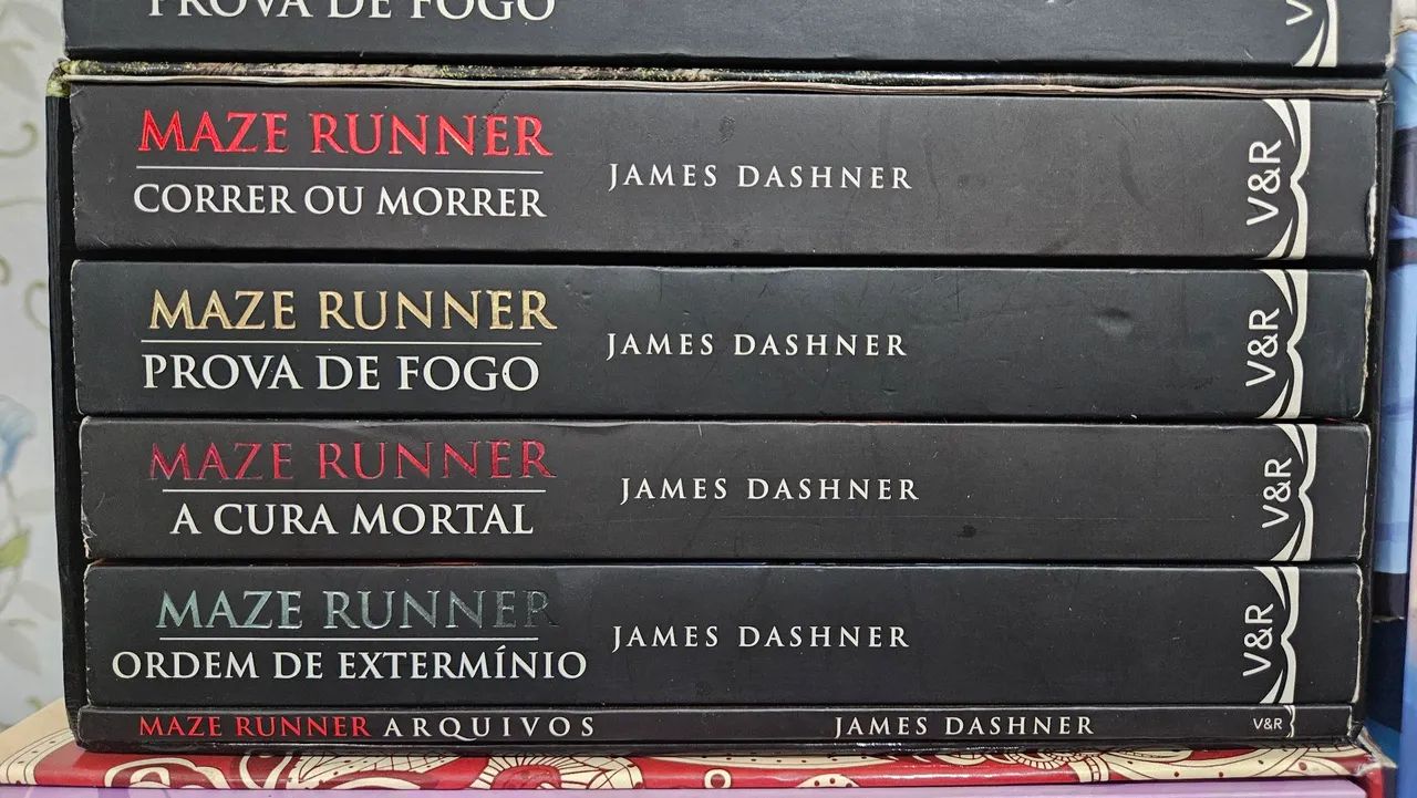 Box Maze Runner