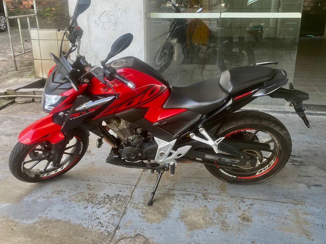 Cb 300f 2023 - Foto 2