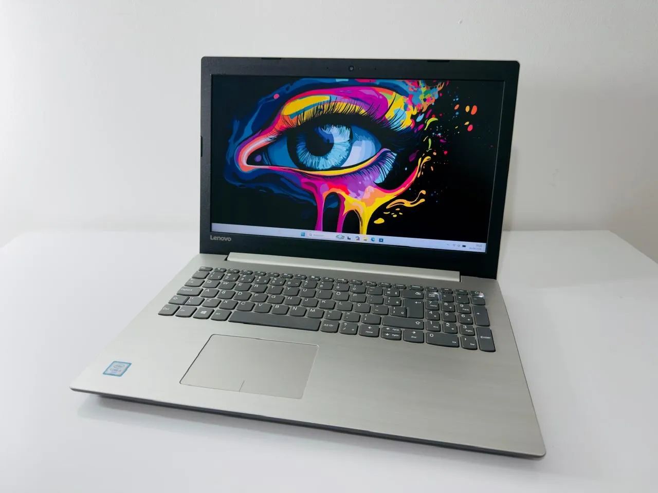 Notebook Lenovo I3-6th-8GB Ram-SSD 128GB -Tela 15.6 FHD 