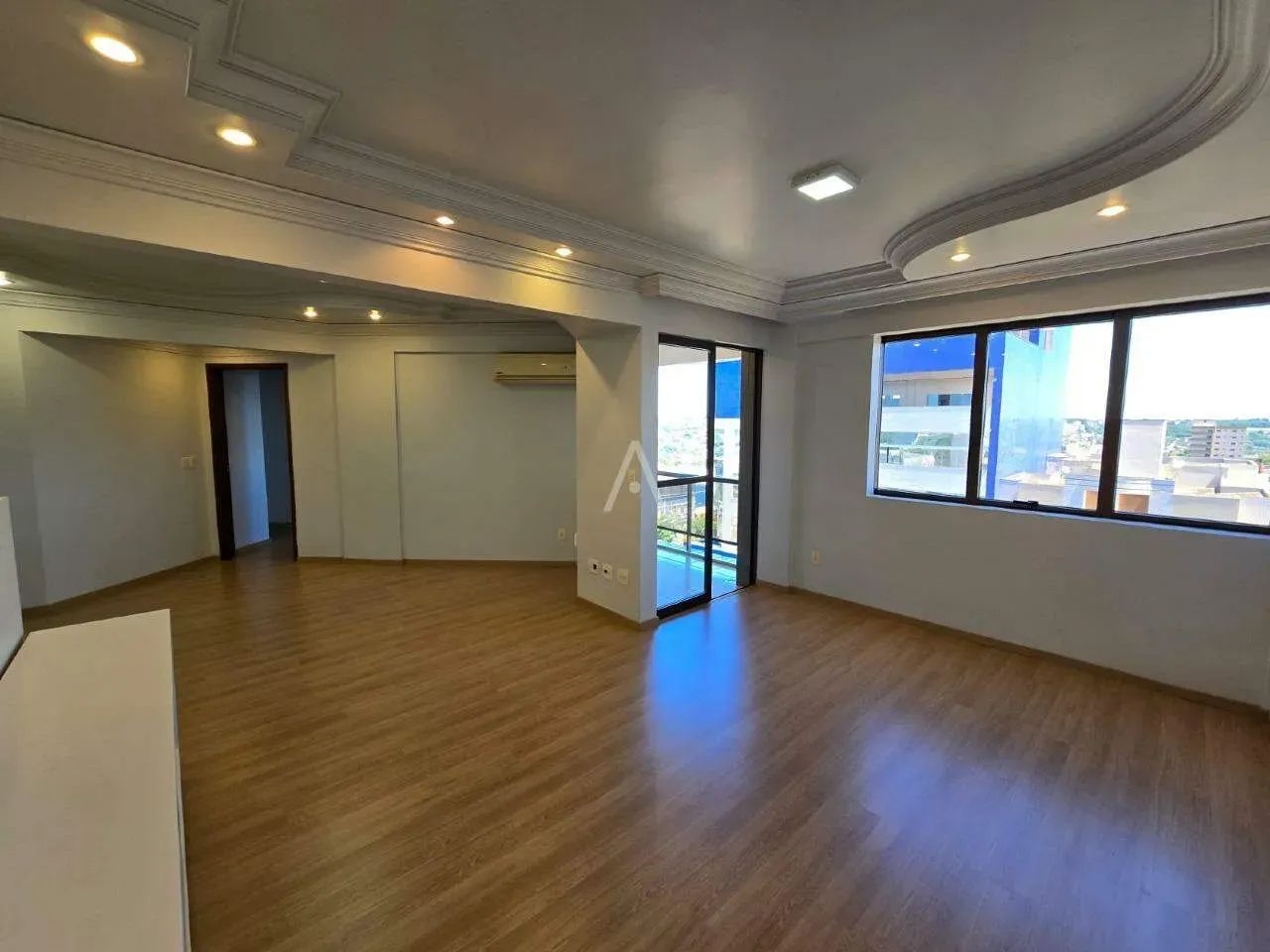 Apartamento 3 quartos à venda no Bairro CENTRO em TOLEDO por R$ 630.000,00 - Foto 4