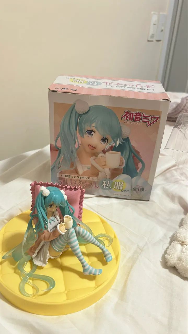 Figure Hatsune Miku original c Caixa - Foto 3
