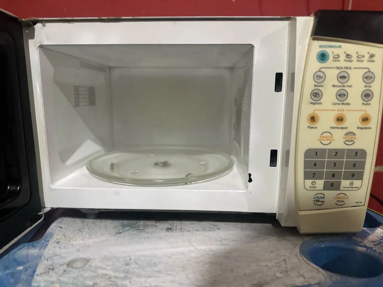 Microondas Electrolux 20 litros - Foto 3
