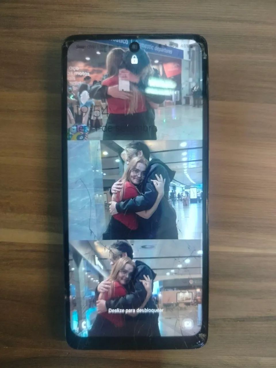 Vendo ou troco A71 (tela trincada, porem funciona)