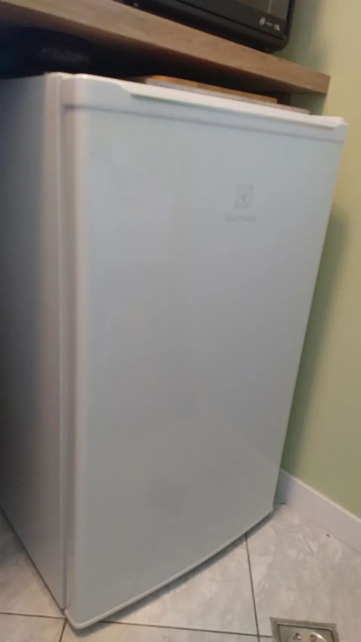 Frigobar Eletrolux 121 l. - Foto 2