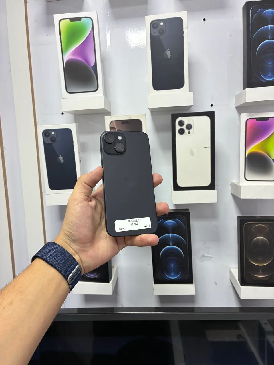 IPhone 15 - 128GB PRETO 