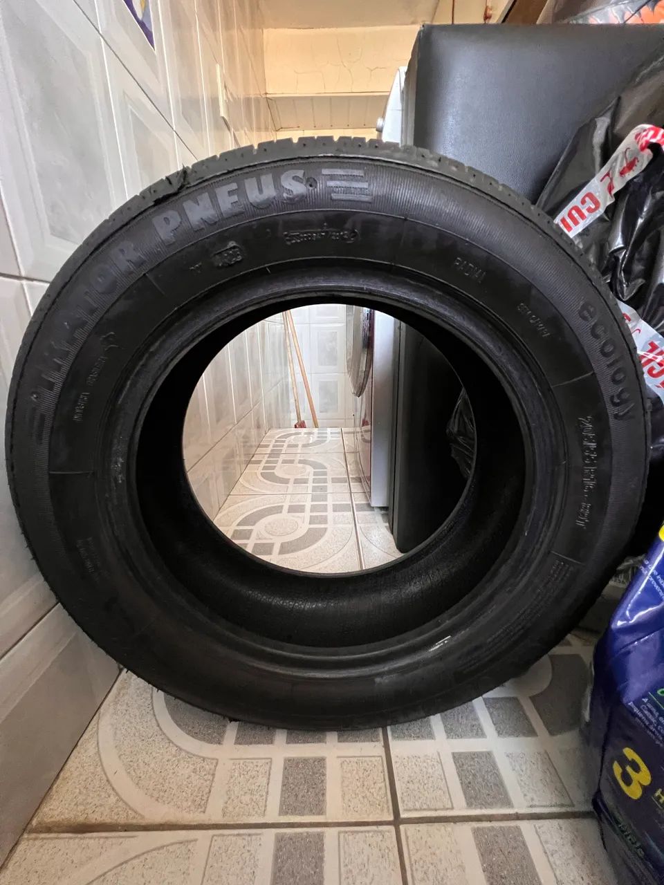 Pneu remold 205 55 16 - Foto 4