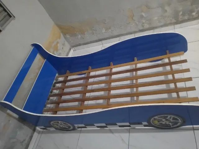 Cama solteiro  sem o colchão  - Foto 2