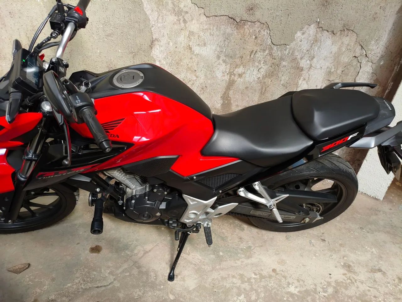 CB 300F Twister 2023 - Foto 3