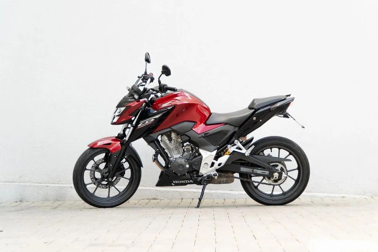 CB 300f 2025 - Foto 2