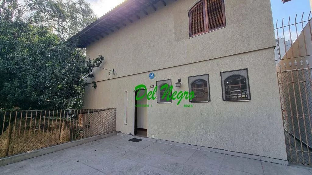 Casa com 3 dormitórios, 226 m² - Caxingui - São Paulo/SP
