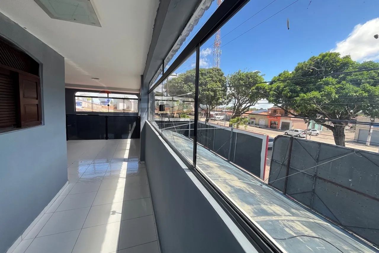 Casa com Ponto comercial em Avenida! 3/4 suítes + 1 master - Foto 4
