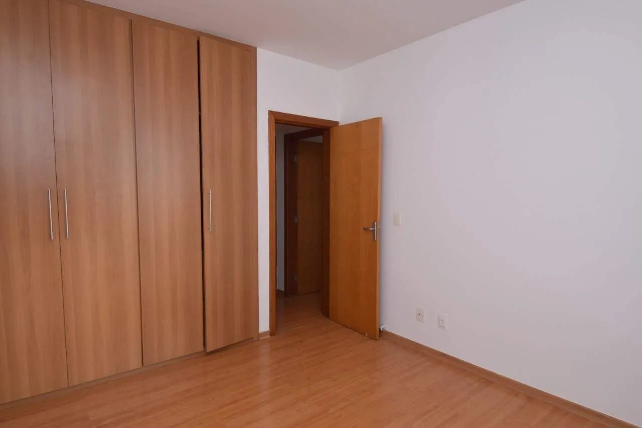 Apartamento de 4 quartos em Funcionários, BH - Foto 4