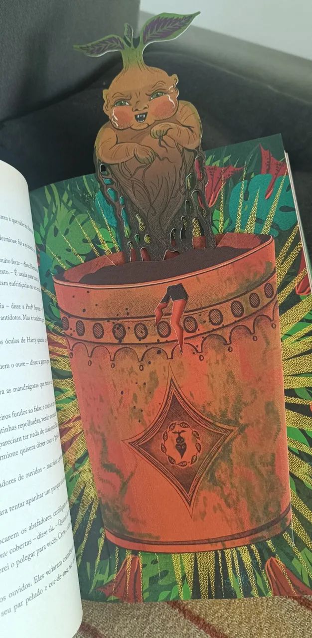 Harry Potter (Livros 1 ao 4) - Capa dura, ilustrado e interativo  - Foto 4