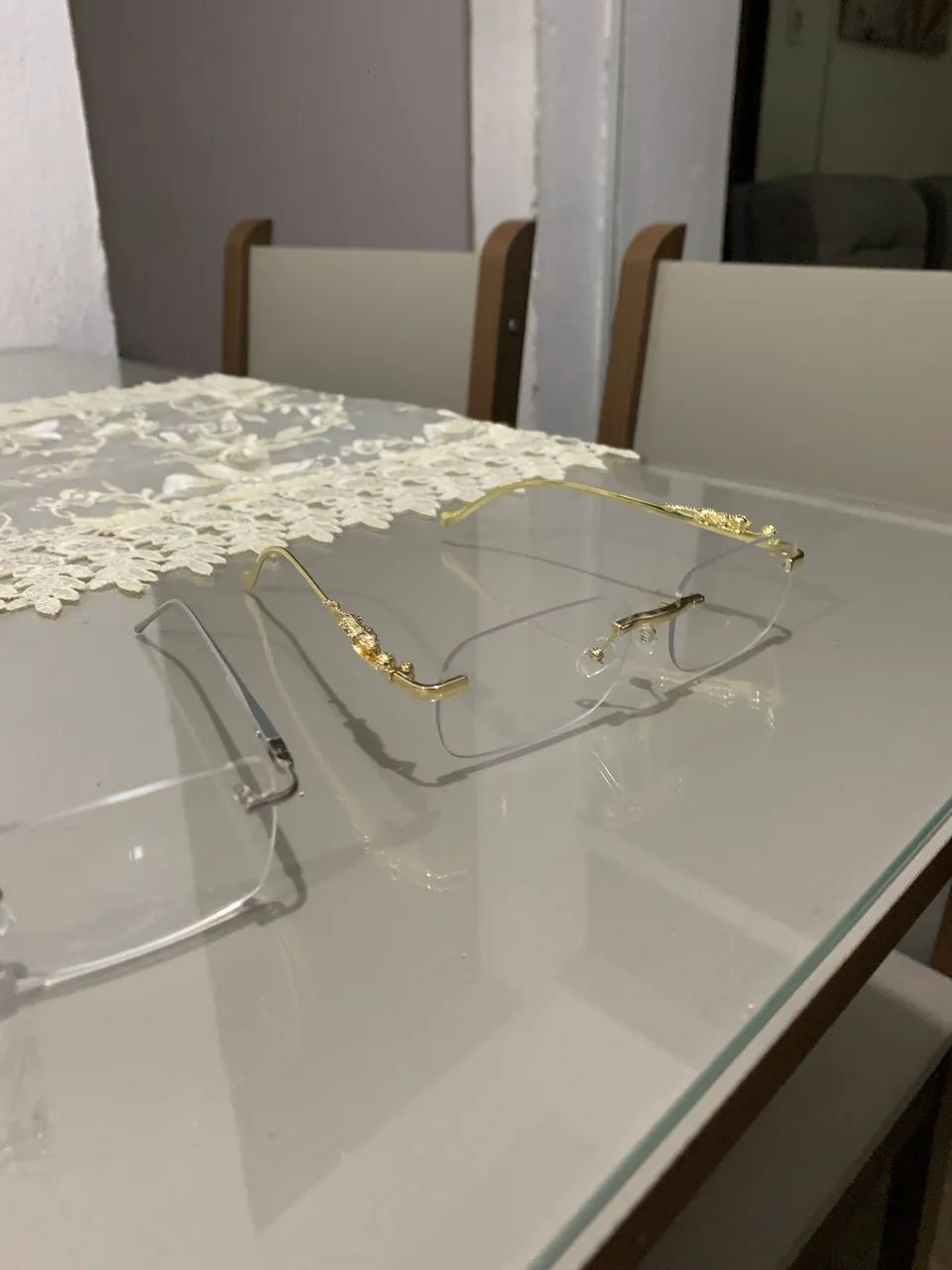Óculos lentes transparente pra vender ligeiro  - Foto 2
