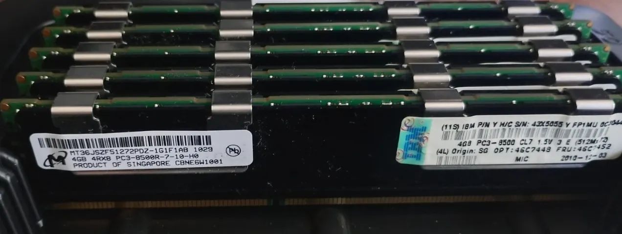 Memoria Micron Ecc 4gb 4rx8 Pc3-8500r