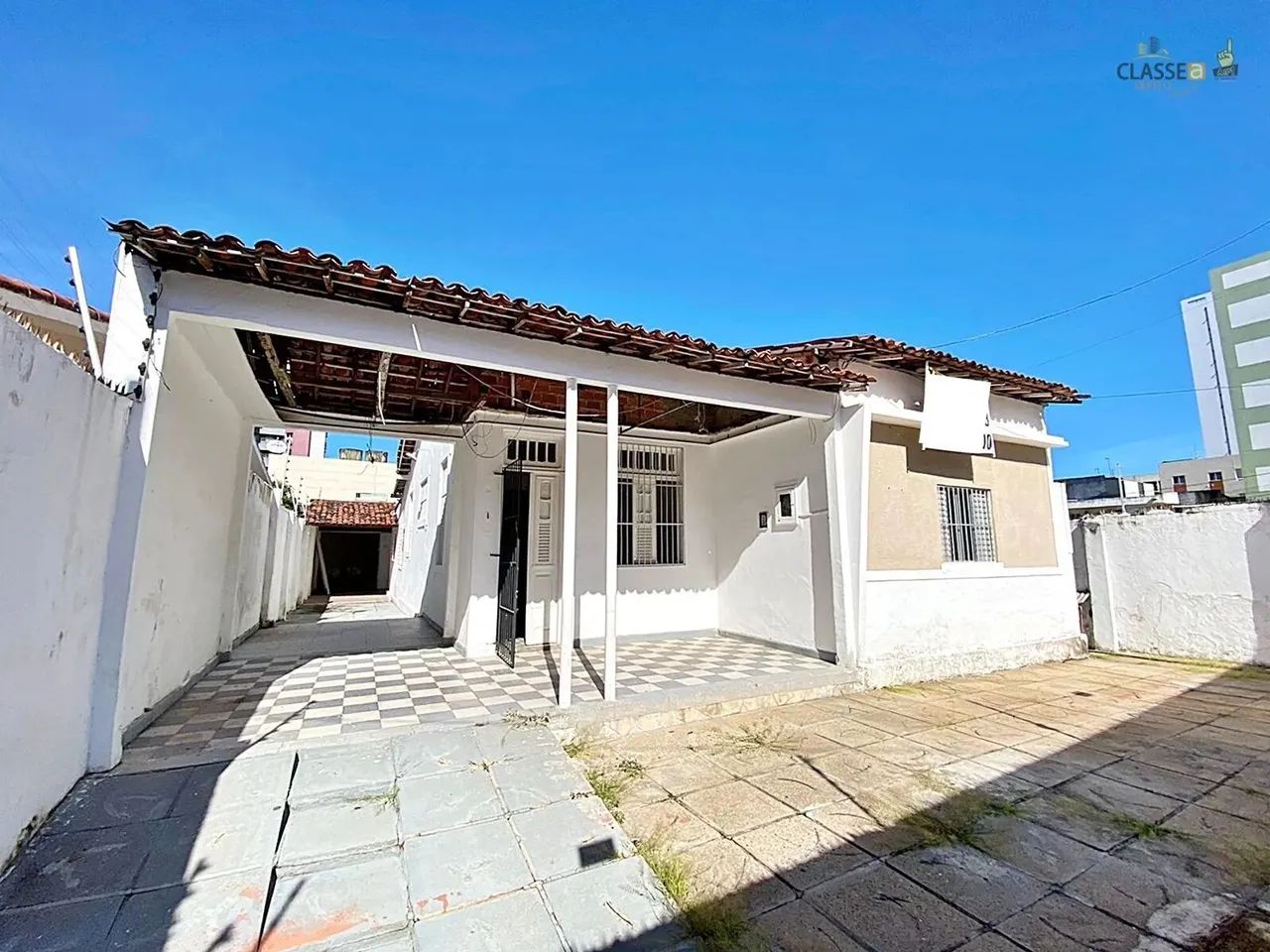 Casa 3 Quartos na Quadra do Mar e na frente da nova SelfIt em Candeias