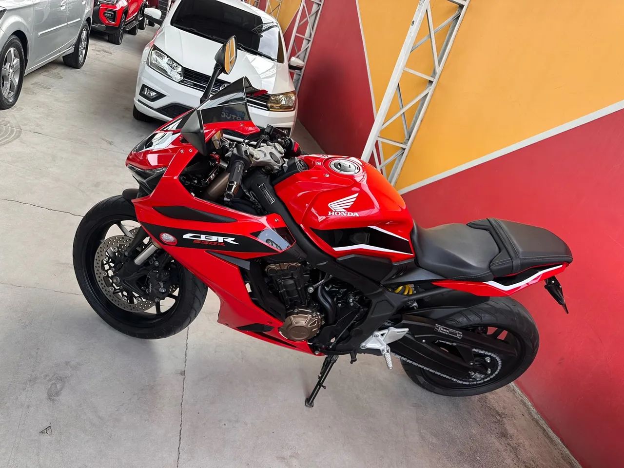 Honda CBR 650 R 2022 - Foto 3