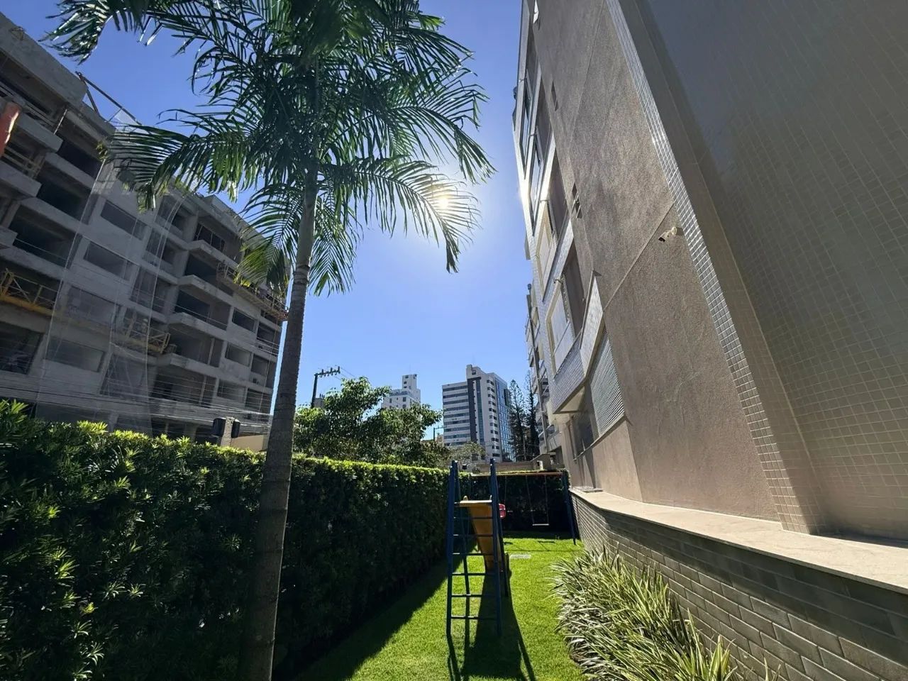 Apartamento de 2 dormitórios à venda na Trindade - Foto 3