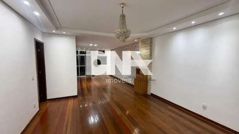 Apartamento : / Residencial / Copacabana