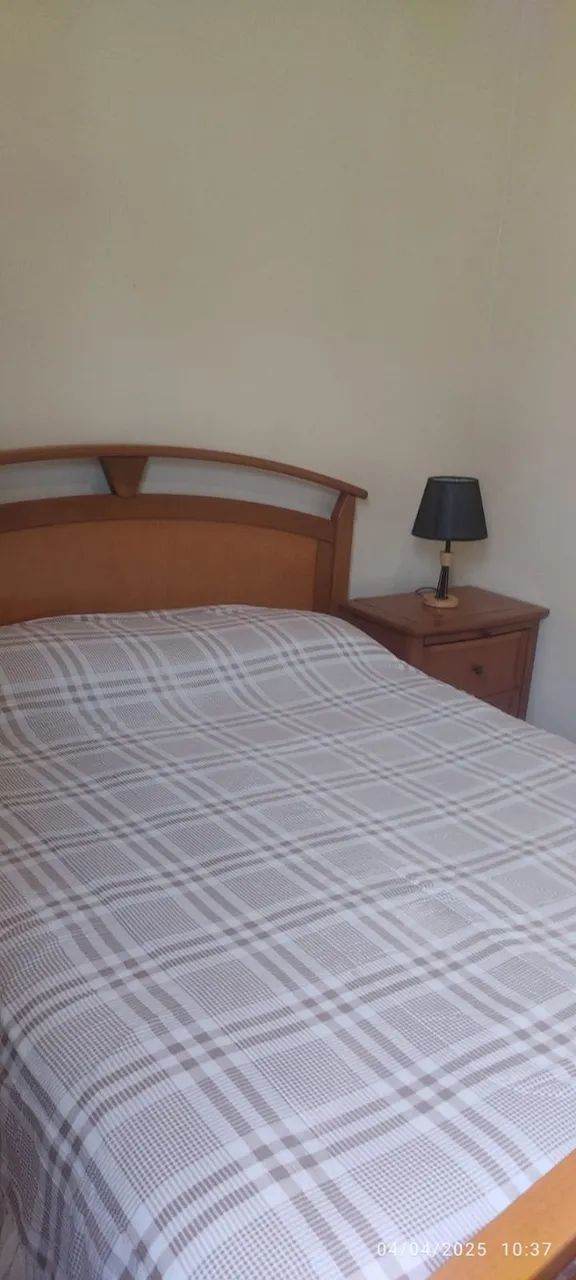 Conjunto Cama Queen Size + Colchão+ 2 criados - Foto 4
