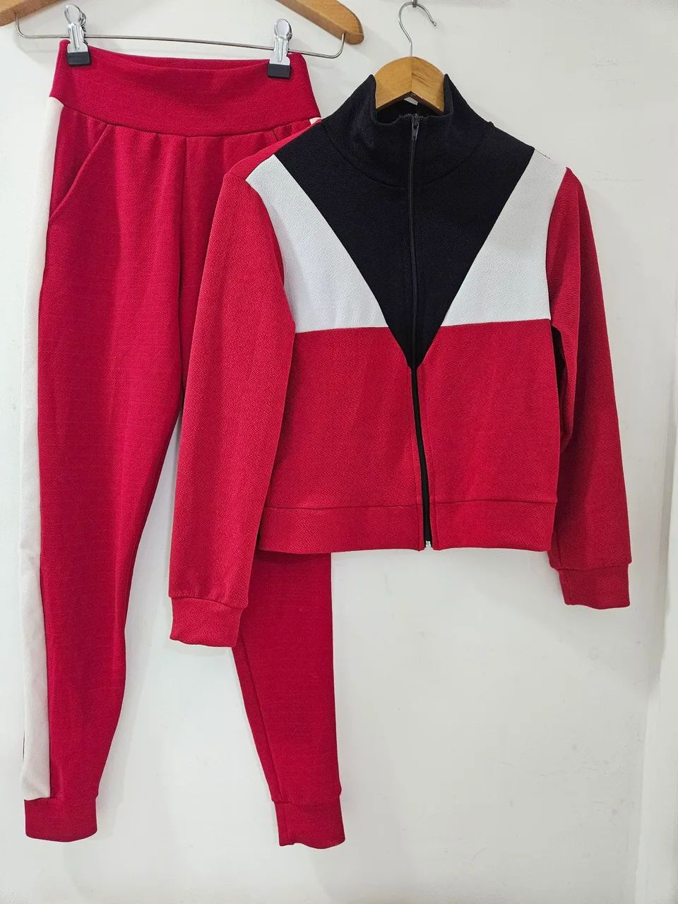 Conjunto vermelho  - Foto 2