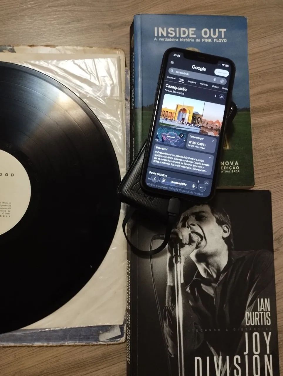 iPhone 11 - Excelente estado 64gb Preto - Foto 3