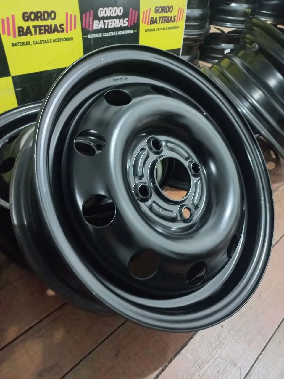 Roda aro 14 Ford Ka Fiesta Escort e Courier. R$149,00 a roda. Disk entrega  - Foto 3
