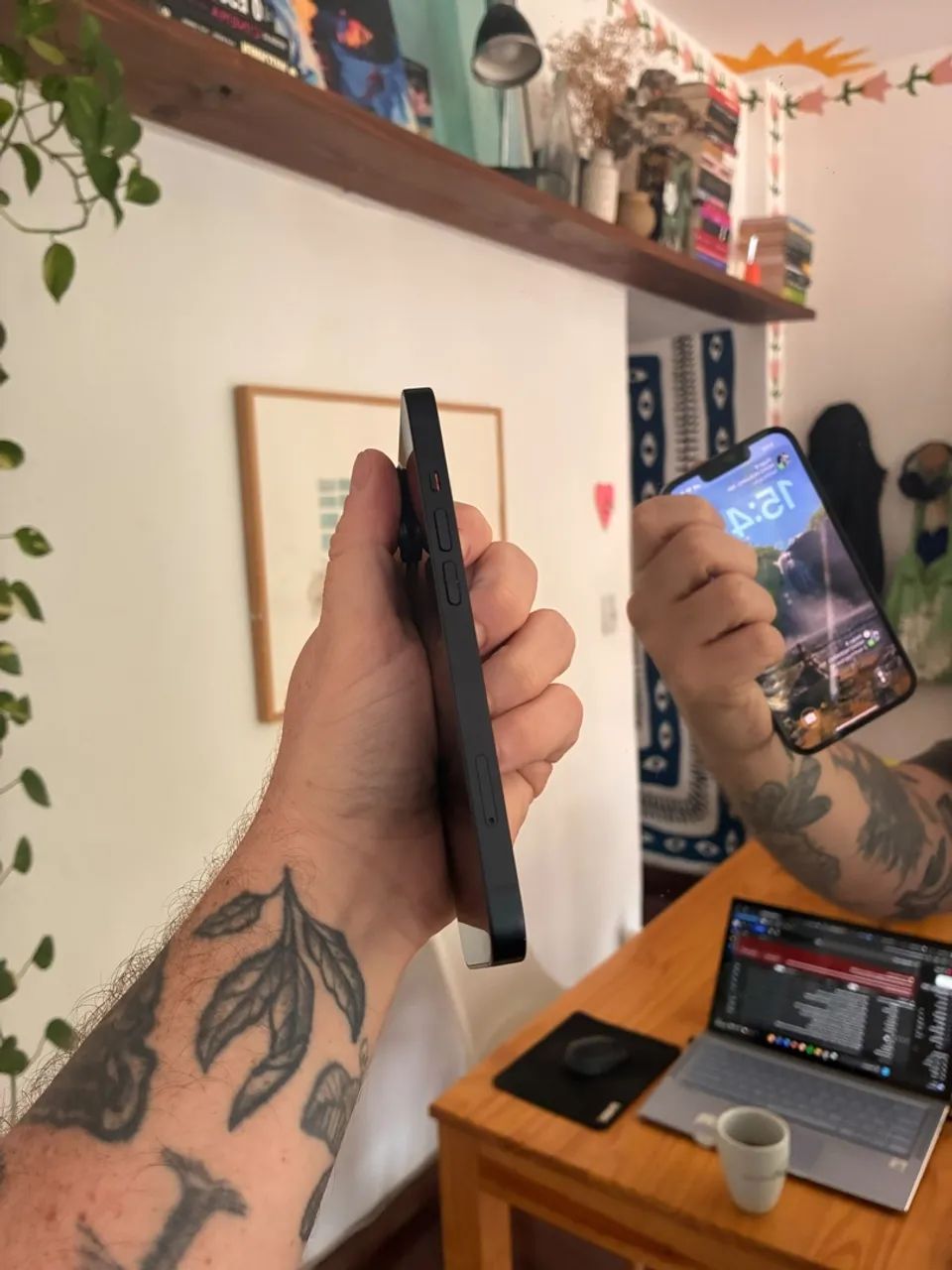 iphone 14 preto / 256gb - Foto 5