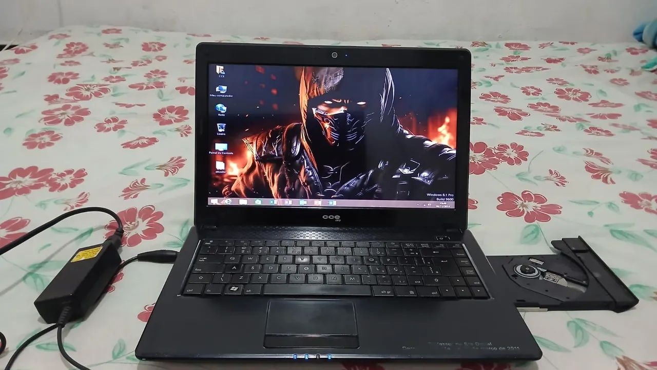 Notebook cce wn já formatado, faço entrega .