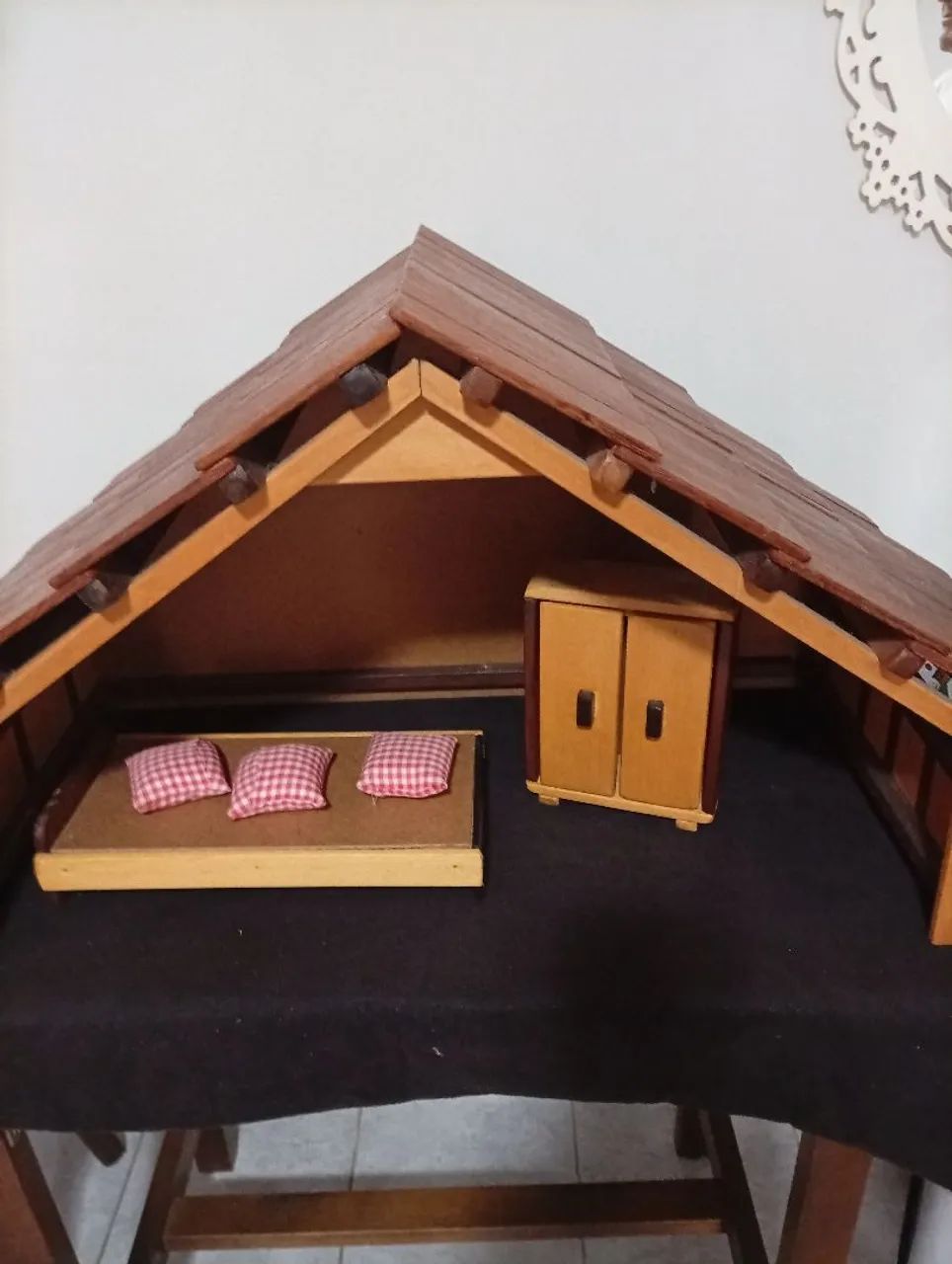 Casa para Bonecas em Madeira com Acessórios Só para Retirada  - Foto 5