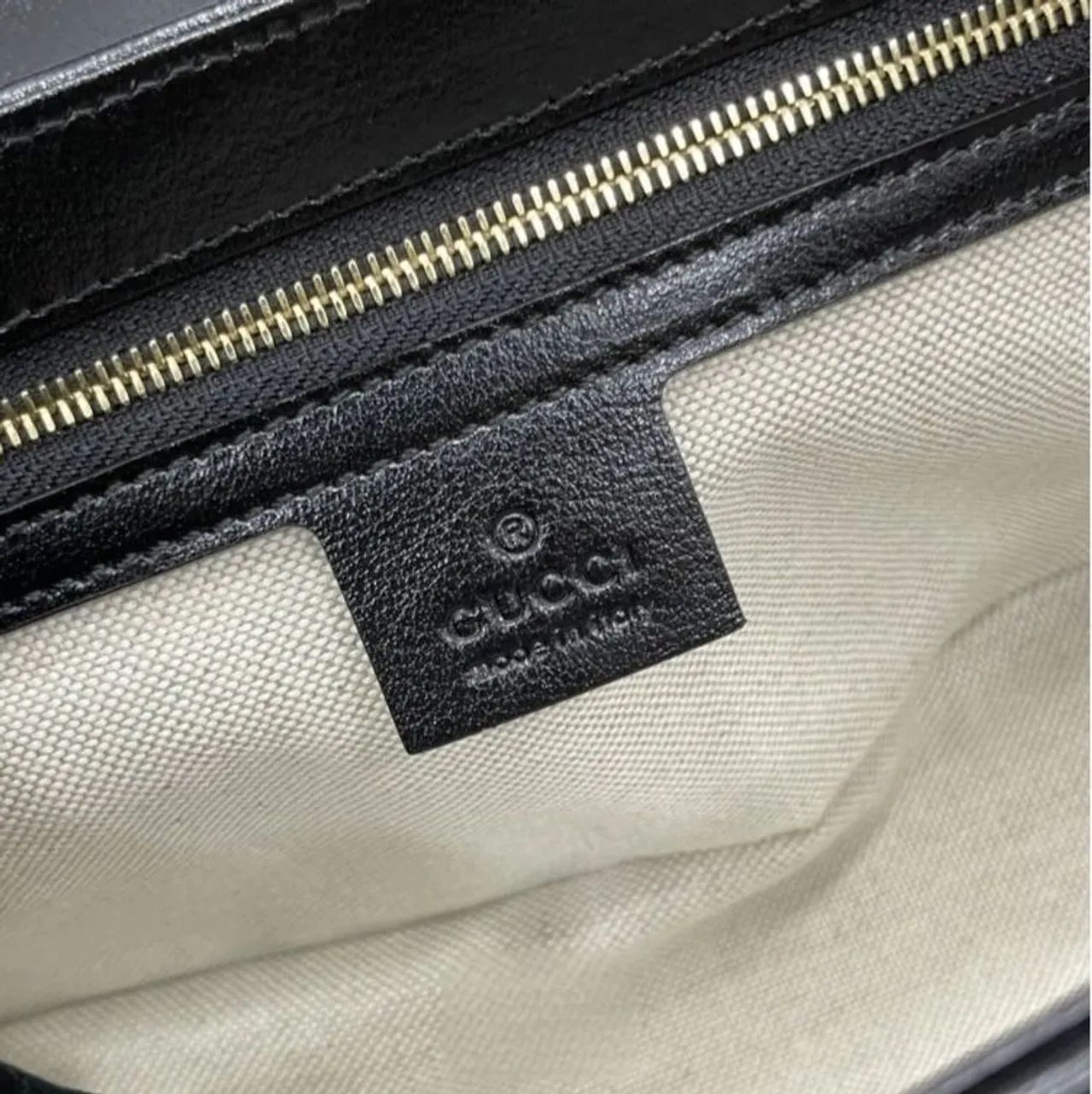 Bolsa Gucci Marmont P Hidrocor - Foto 4