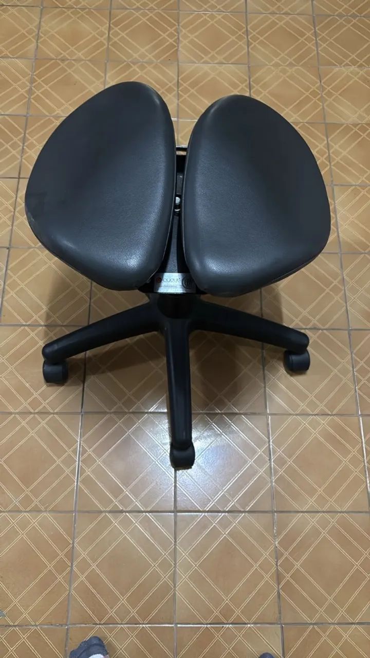 Assento em sela - Mocho Layout - Odontologia