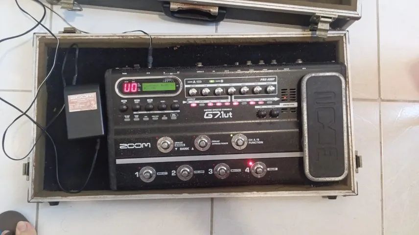 Pedaleira Zoom G7 + Case - Foto 2