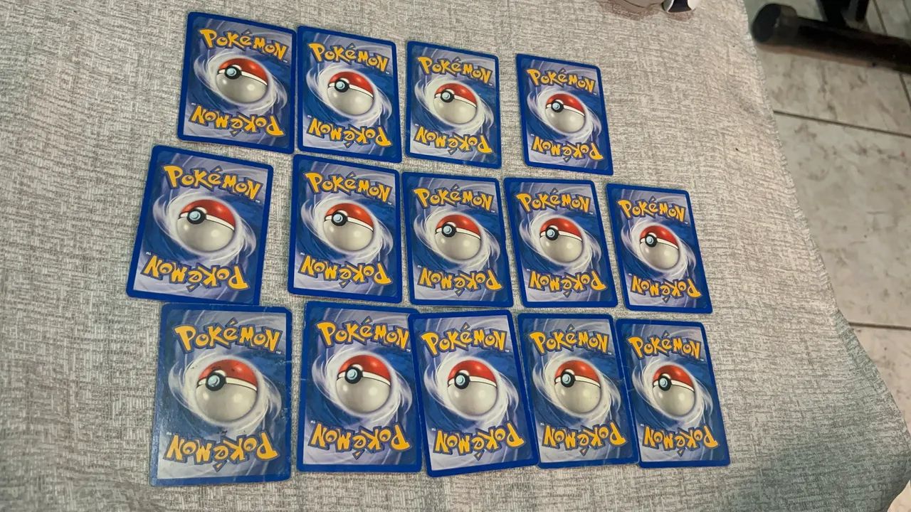 Cartas Pokémon antigas 2002  - Foto 2