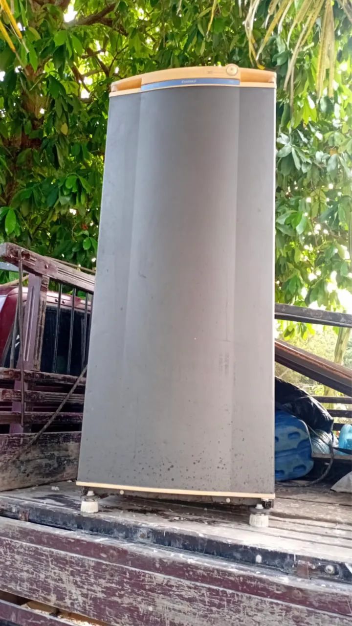 Geladeira consul espaçosa original entrego gratis