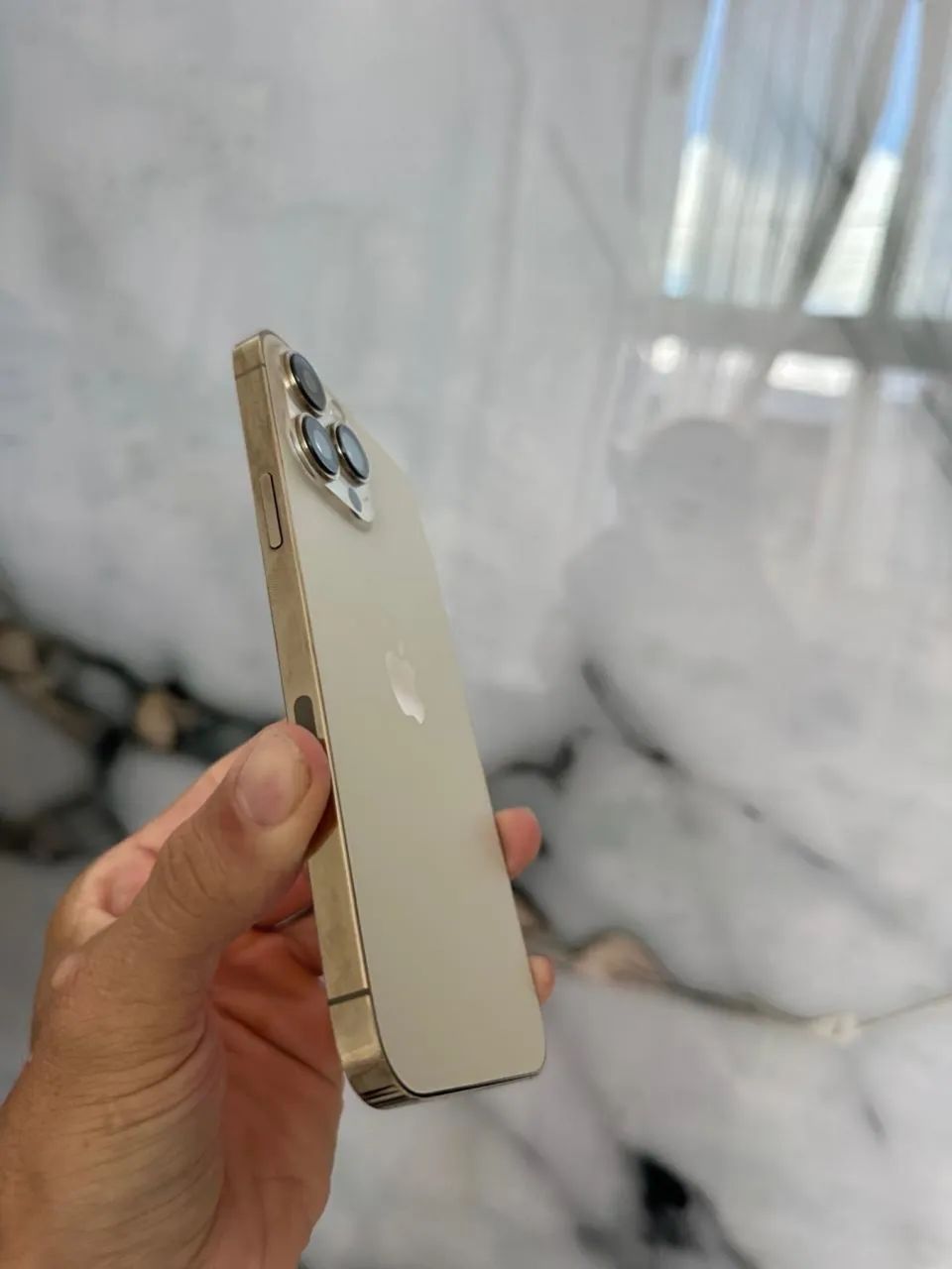 iPhone 13 Pro Max 128gb Gold - Celulares e Smartphones - Primavera