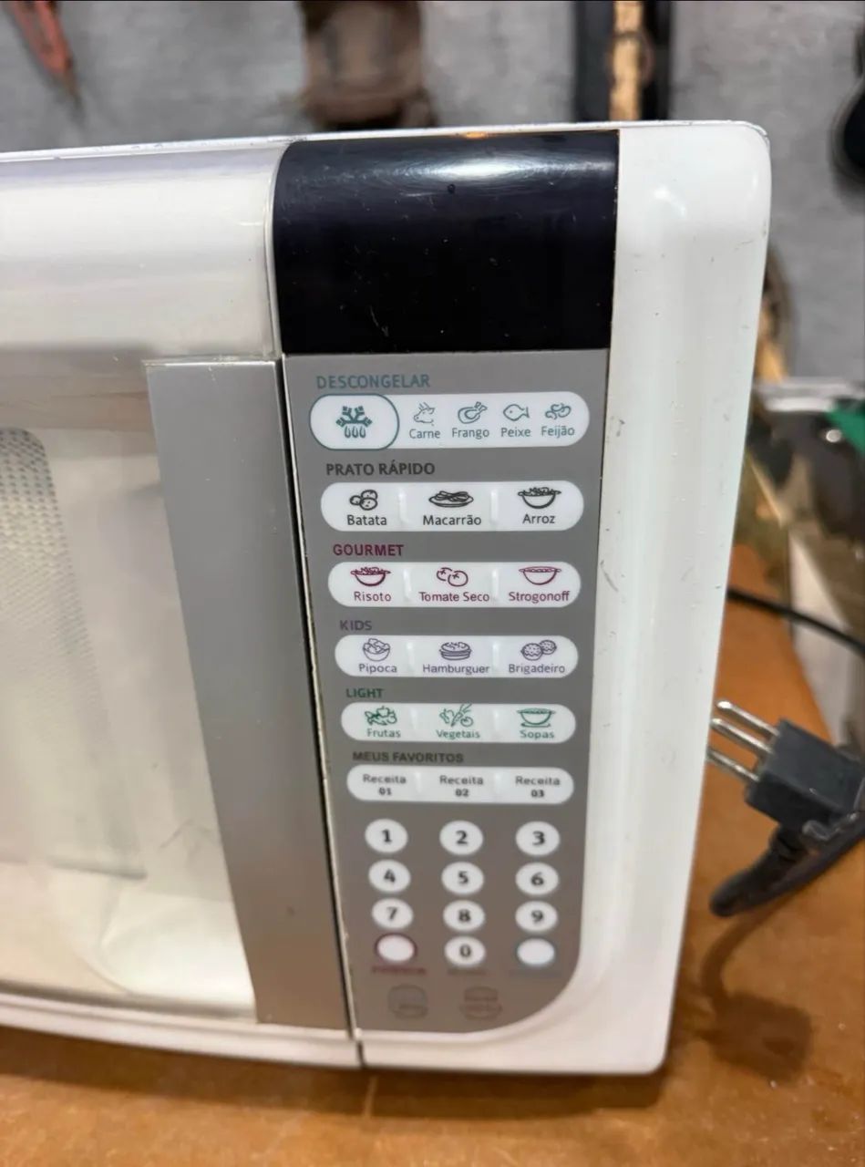 Microondas Eletrolux 127v Branco - Foto 3